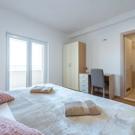 Rilovic - A2 By Interhome * Cavtat